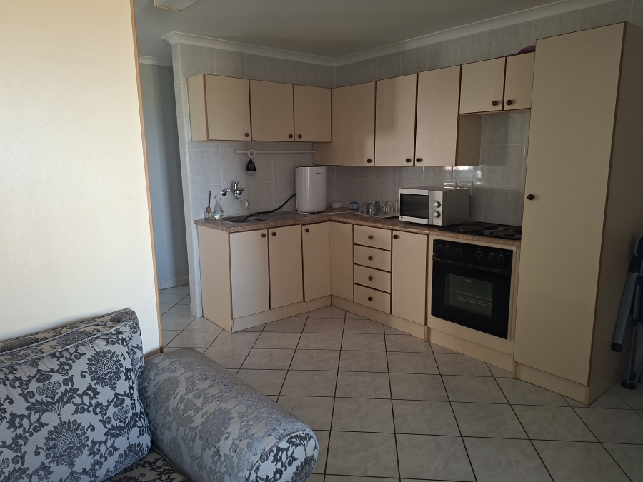 6 Bedroom Property for Sale in Aston Bay Eastern Cape